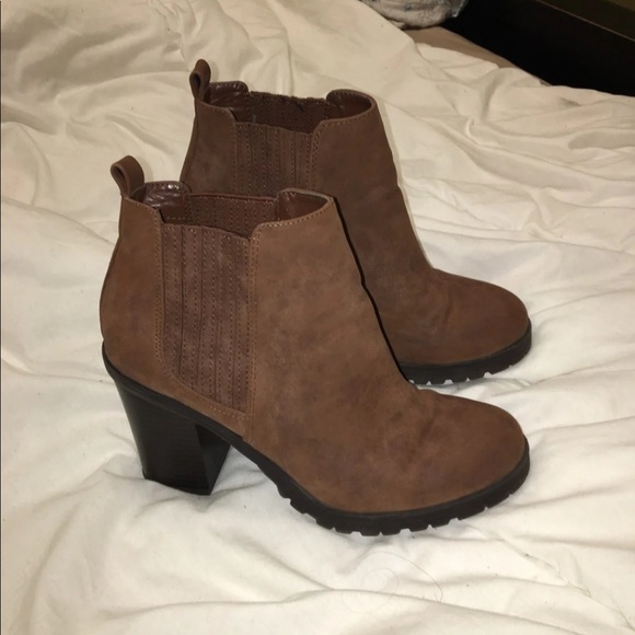 Sam & Libby Shoes - Sam & Libby combat booties tan suede 6.5 Sam & Libby Shoes - Sam & Libby combat booties tan suede 6.5